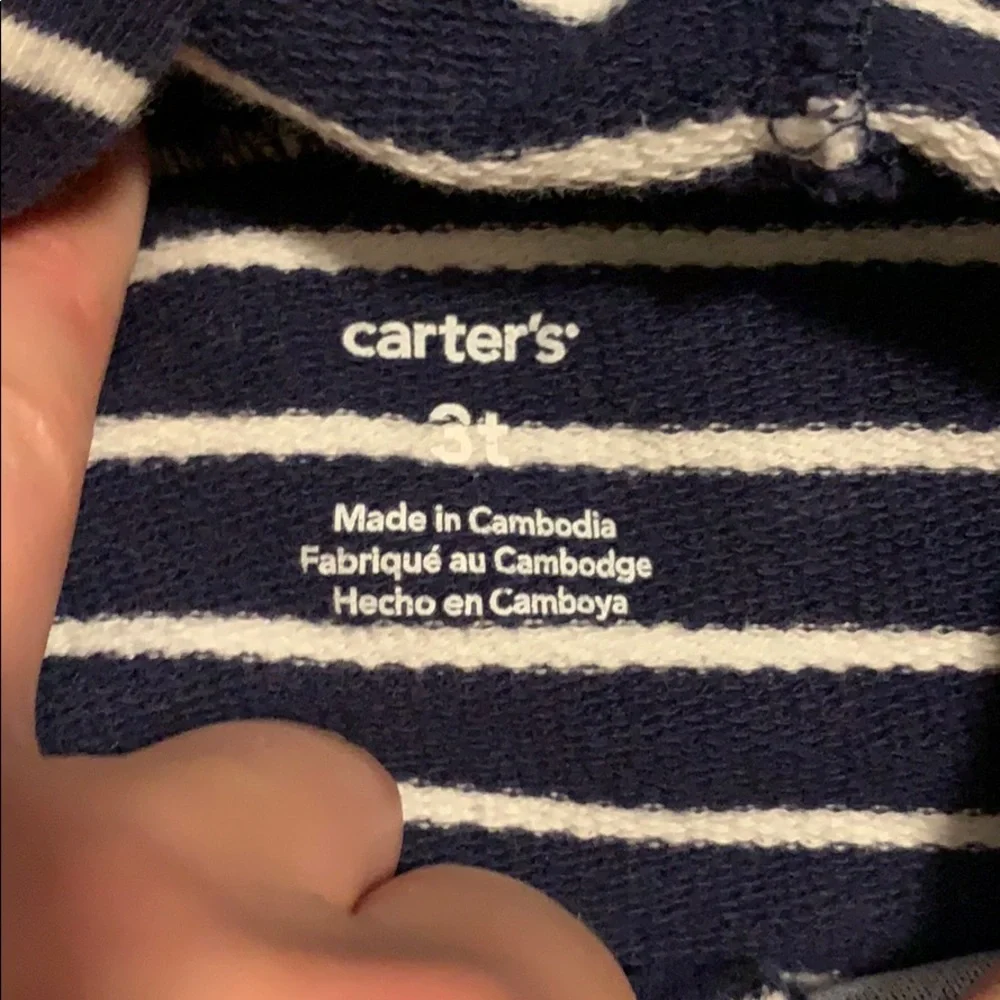 5 for 25🎈 Oshkosh carters set